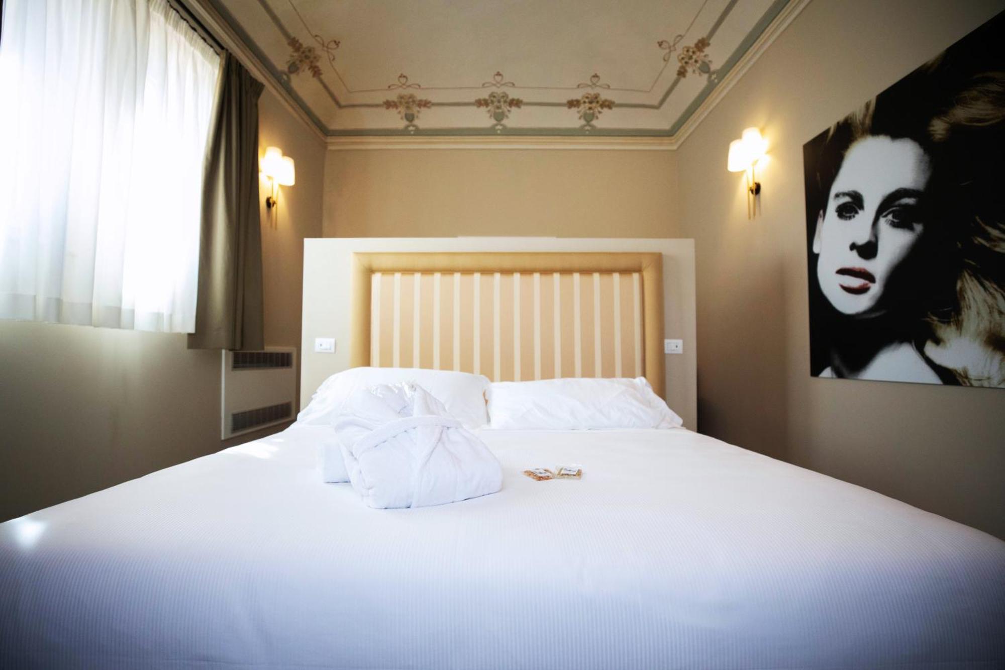 Lanterne Magiche Ortigia Suites Syracuse Exterior photo